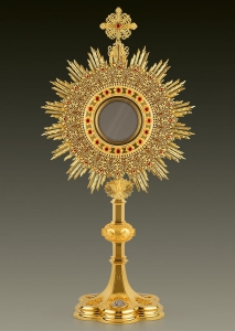 Monstrance 453 with rays and filigree openwork, gold plated brass