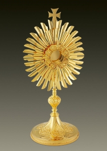 Sunburst-shaped Reliquary 482 with ornaments on node and base